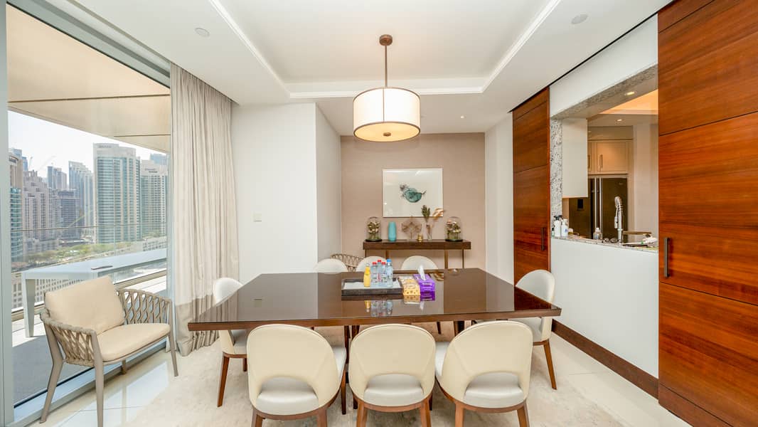 5 Burj_Khalifa_View___High_Floor__Furnished-4. jpg