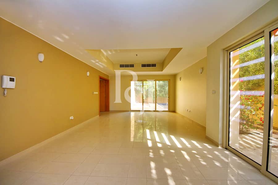 2 5BRM-Villa-Type-S-Al-Raha-Gardens-Abu-Dhabi-UAE (17). jpg