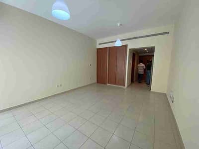 Studio for Rent in The Greens, Dubai - 1000498567. jpg