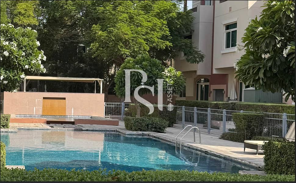 9 Pool view. jpg