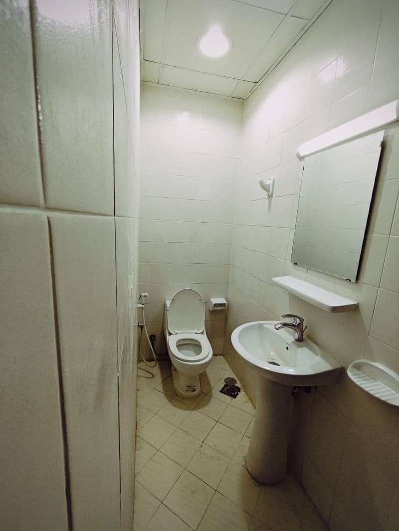 2 5n. jpg