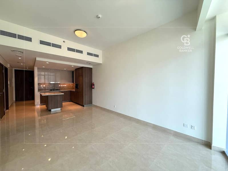 Full Burj Khalifa View | Ready to move in Full Burj Khalifa View | Ready to move in