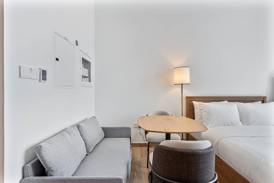 5 Living Room (19). jpeg