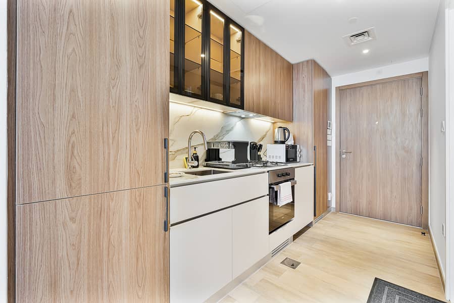 9 Kitchen (5). jpeg