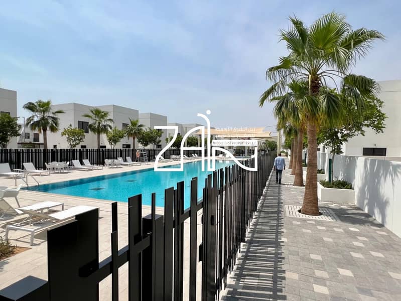 Single Row 4BR+Maid Villa Close to Amenities Single Row 4BR+Maid Villa Close to Amenities