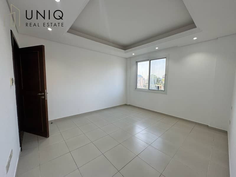 8 Bedroom . jpeg