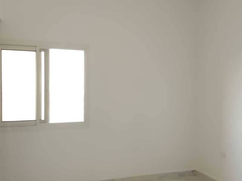 Spacious Studio for Annual Rent – First Tenant – Prime Location in Al Jurf 3, Ajman