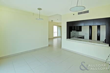 Vacant | Part Golf and Canal View | 2 Bed Vacant | Part Golf and Canal View | 2 Bed