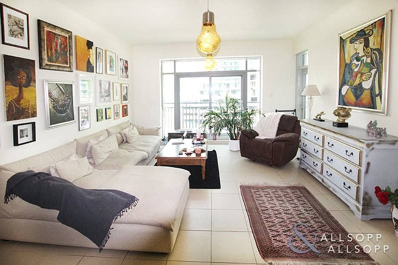 One Bedroom Apartment | Chiller Included