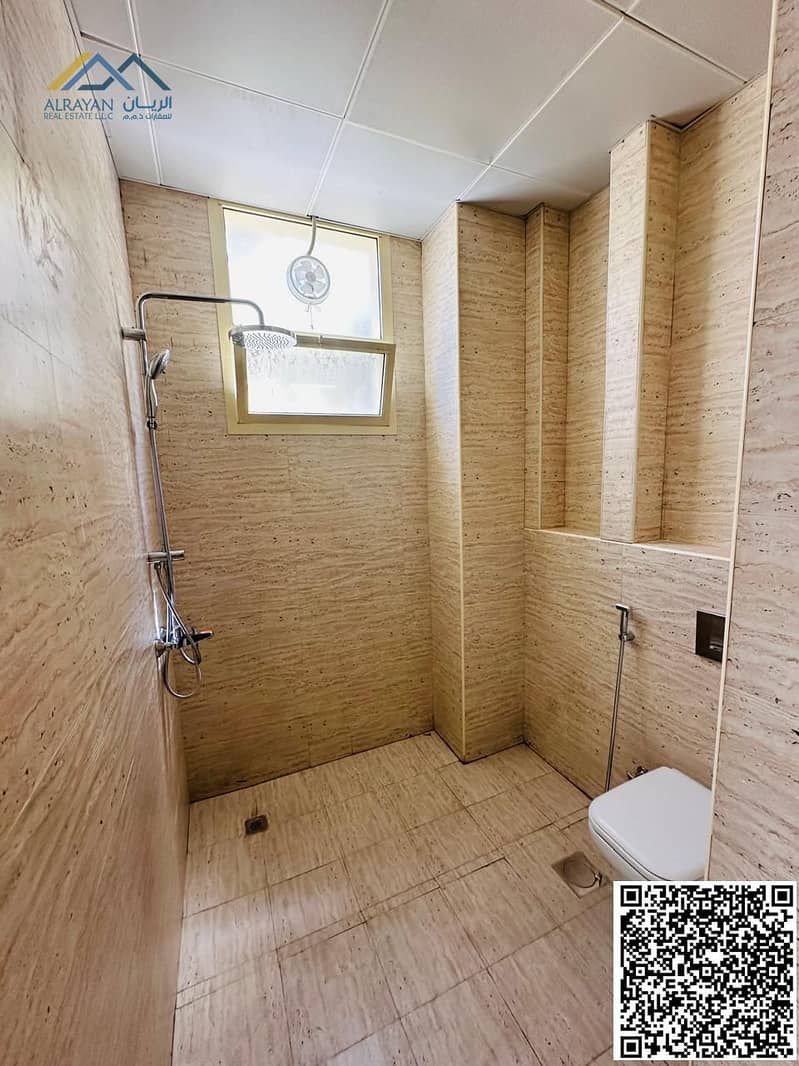 7 5e77aff2-9281-4d1d-9ae0-3f5c89fcdae4. jpg