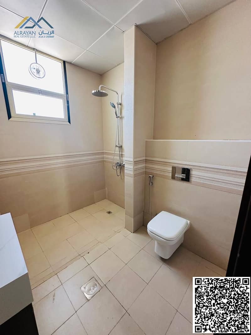 15 53e2dc2d-b6a8-4d82-b516-138176c40eb7. jpg