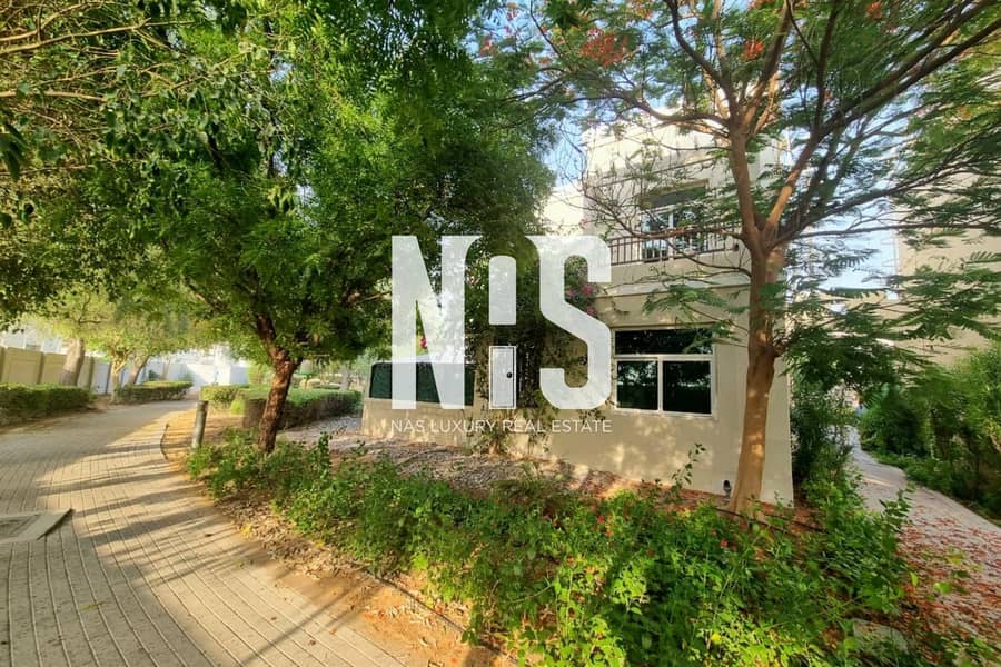 位于阿尔加迪尔 2 卧室的联排别墅 2000000 AED - 12044885 位于阿尔加迪尔 2 卧室的联排别墅 2000000 AED - 12044885
