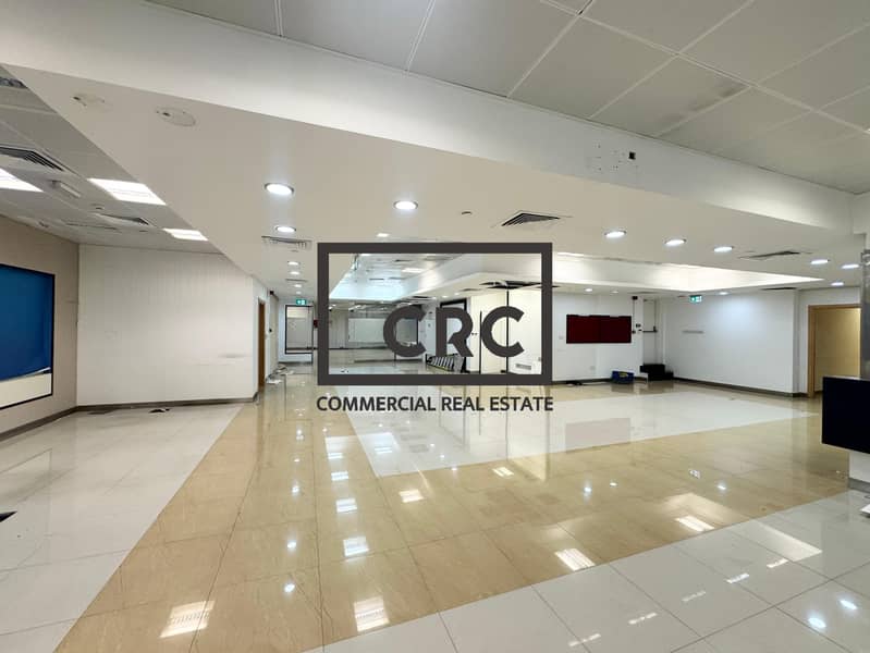 Prime Retail Space | Main Road | High-Visibility