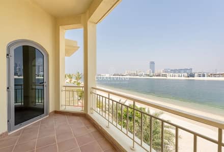4 Bedroom Villa for Rent in Palm Jumeirah, Dubai - Best price , Vacant , Marina View