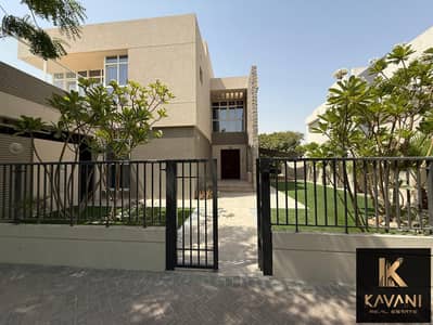 5 Bedroom Villa for Sale in Dubai Silicon Oasis (DSO), Dubai - a3274fd2-86ff-47d8-a770-f0cfdb554411. jpg