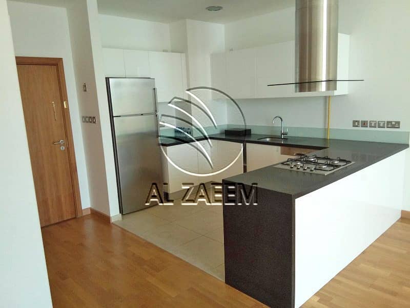 10 Kitchen. jpg