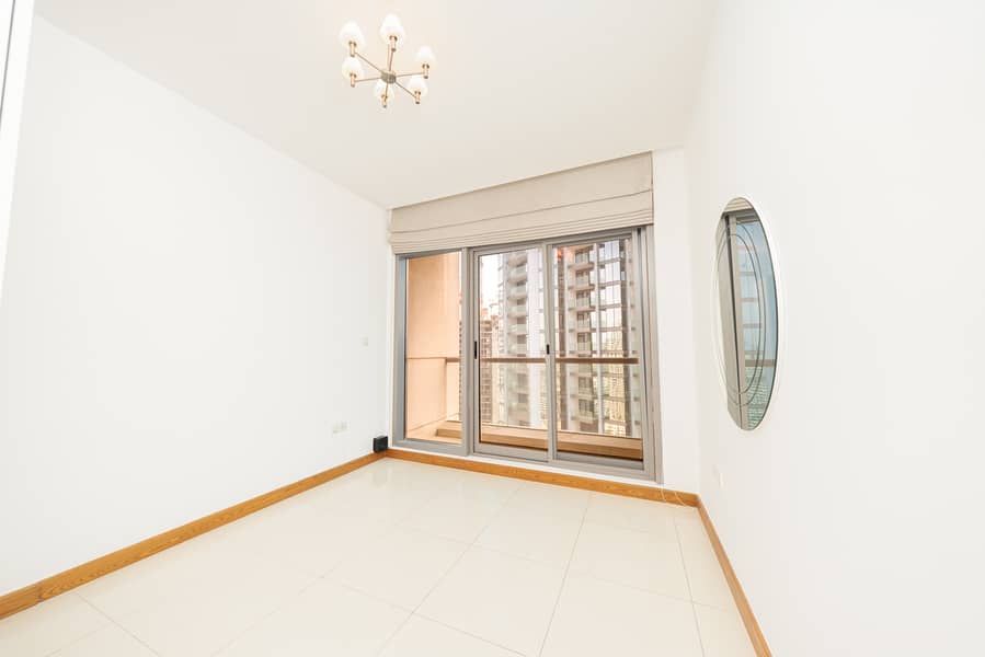 15 Remodeled___Vacant__Sea_and_palm_view-11. jpg