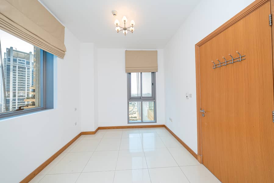 16 Remodeled___Vacant__Sea_and_palm_view-6. jpg