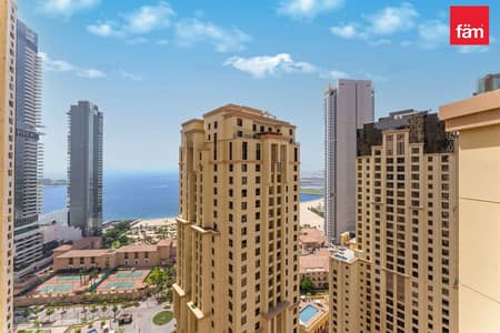 1 Bedroom Apartment for Rent in Jumeirah Beach Residence (JBR), Dubai - COSY 1 BR APT | UNFURNISHED | HIGH FLOOR
