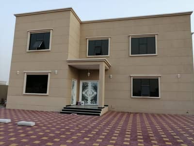 فیلا في حوشي 5 غرف 2800000 درهم - 4157676 فیلا في حوشي 5 غرف 2800000 درهم - 4157676