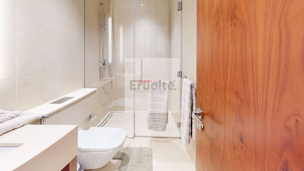 13 Gulf-Course-And-Marina-View-Mg1-1bhk-Bathroom. jpg
