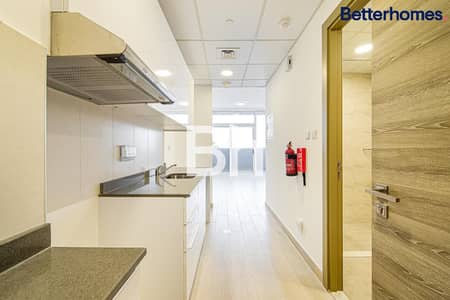 Studio for Sale in Jumeirah Village Circle (JVC), Dubai - Vacant | Larger Unit | Marina Skyline View
