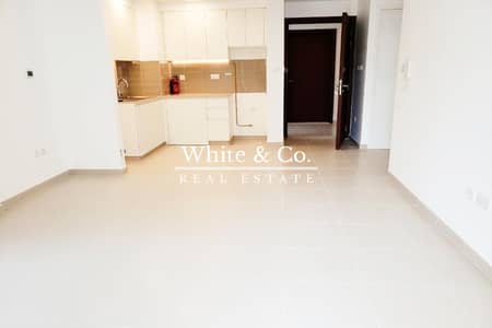 2 Bedroom Apartment for Sale in Town Square, Dubai - Vacant Now | Stunning Pool View | Must See