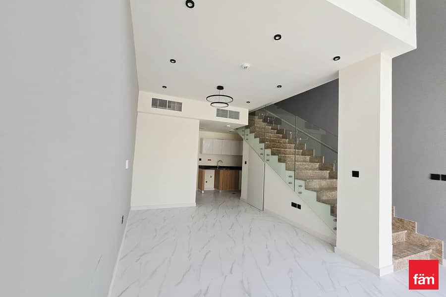 Таунхаус в Дубайлэнд,Рукан,Рукан 3, 1 спальня, 70000 AED - 12047058 Таунхаус в Дубайлэнд,Рукан,Рукан 3, 1 спальня, 70000 AED - 12047058