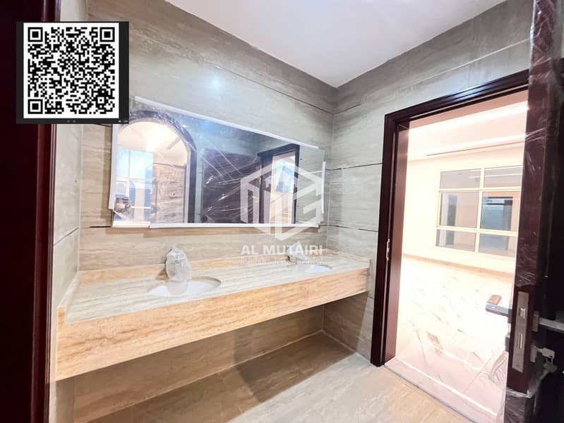 6 3701bd60-6c46-408e-99da-fb1152f494df. jpg