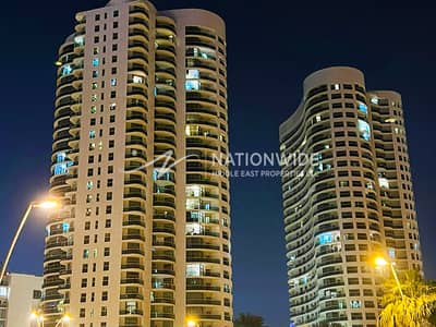 4 Bedroom Apartment for Rent in Al Reem Island, Abu Dhabi - Vacant|Chic 4BR+M|Sea Views|2 Balconies|3 Parking