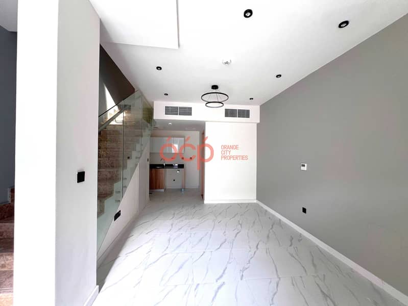 Vacant | Cornet unit | Spacious Vacant | Cornet unit | Spacious