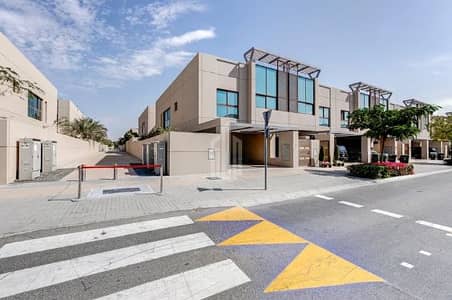 6 Bedroom Villa for Rent in Meydan City, Dubai - 0d43934155d642fa8f70accb742d3323-. jpg