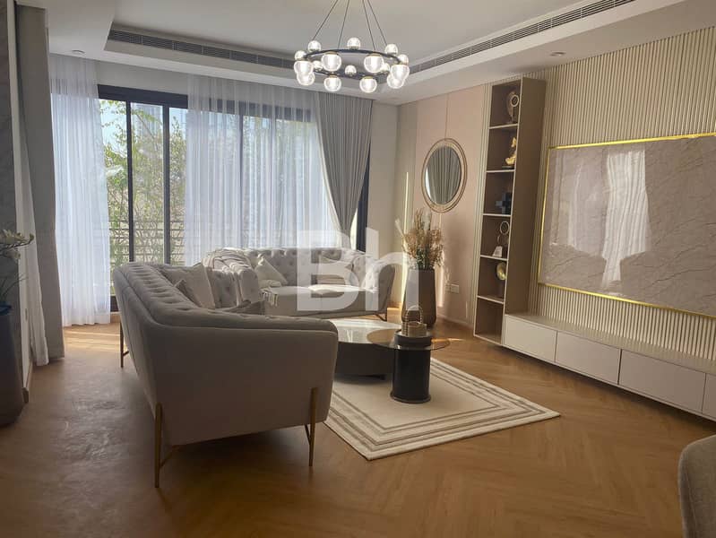 Best Price | Single Row to Park | Townhouse + Maid