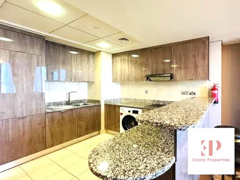 4 ba1035ec-dcb9-4346-8dc4-dabfdf40804e. jpg