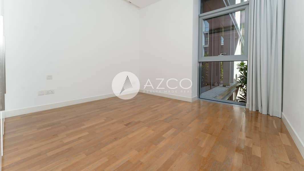 17 AZC05118. jpg
