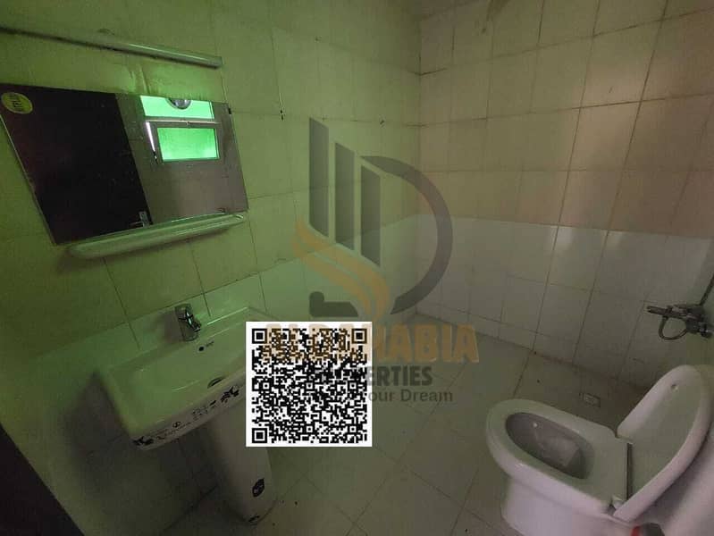 10 8e85e2aa-abb5-4524-8e08-4de2c55bbaf5. jpg