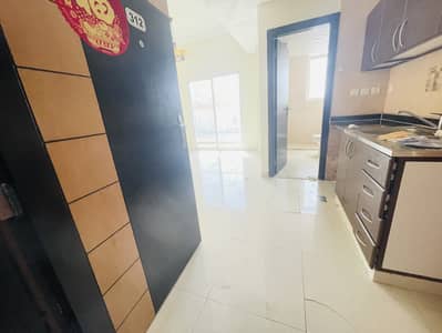 Studio for Rent in International City, Dubai - IMG_5382. jpeg
