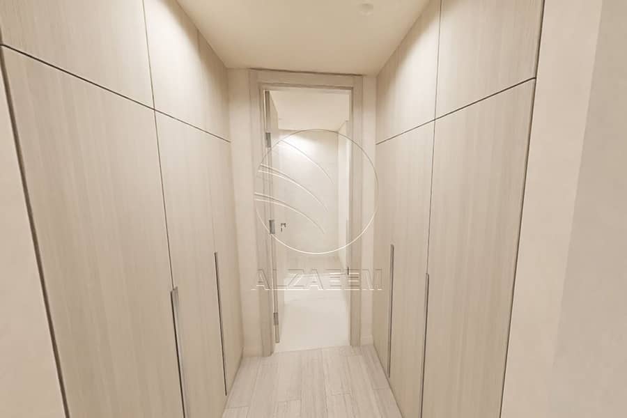 9 Wardrobe. jpg