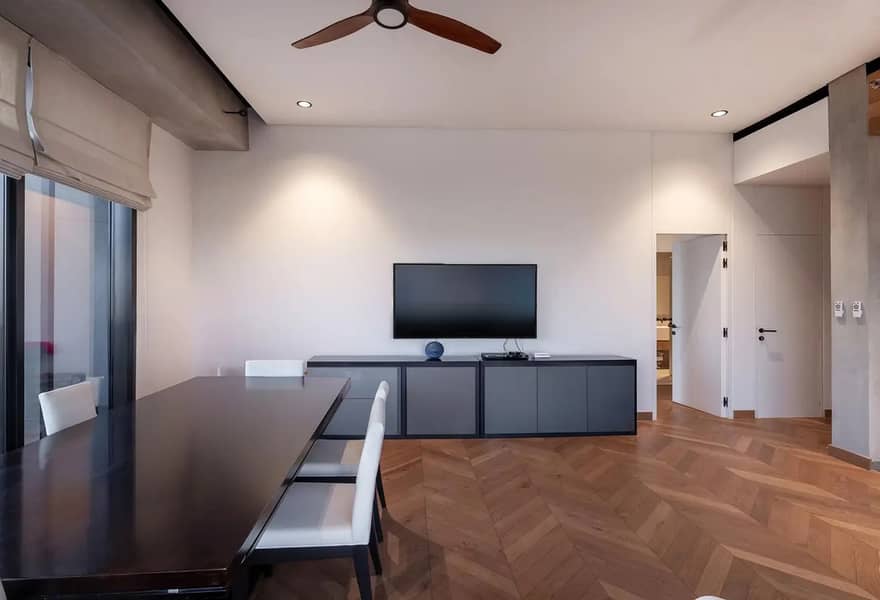 4 HONEST_LISTING____UPGRADED___VACANT-3. jpg