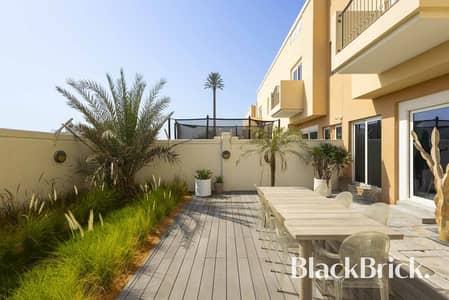 4 Bedroom Townhouse for Sale in Dubai Sports City, Dubai - Beautiful 4 Bed Family Home in Golf Community