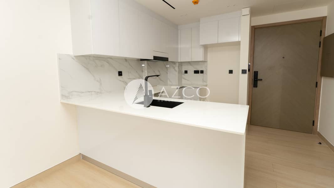4 AZC05206. jpg