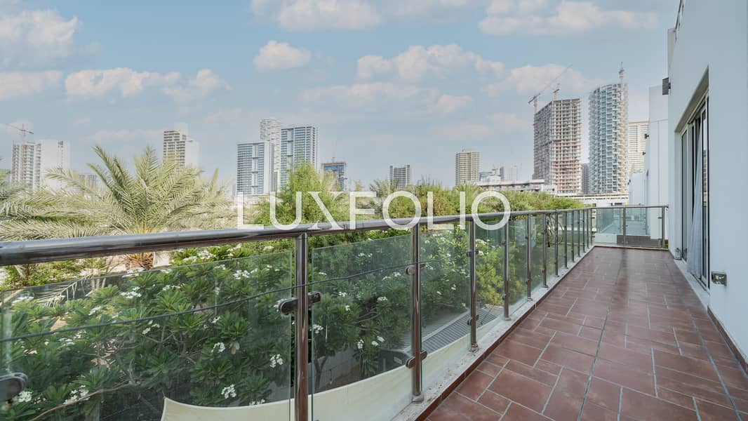 PRIVATE POOL | PRIME LOCATION | UPGRADED
