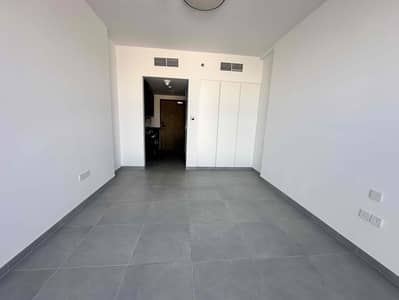 Studio for Rent in Aljada, Sharjah - qS0w94UjcDISHA0VhHsjTXqfx477NlrX264srXdL