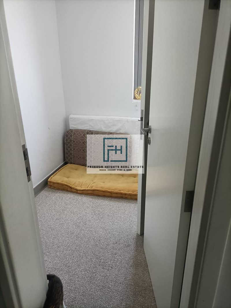 20 1000162786. jpg