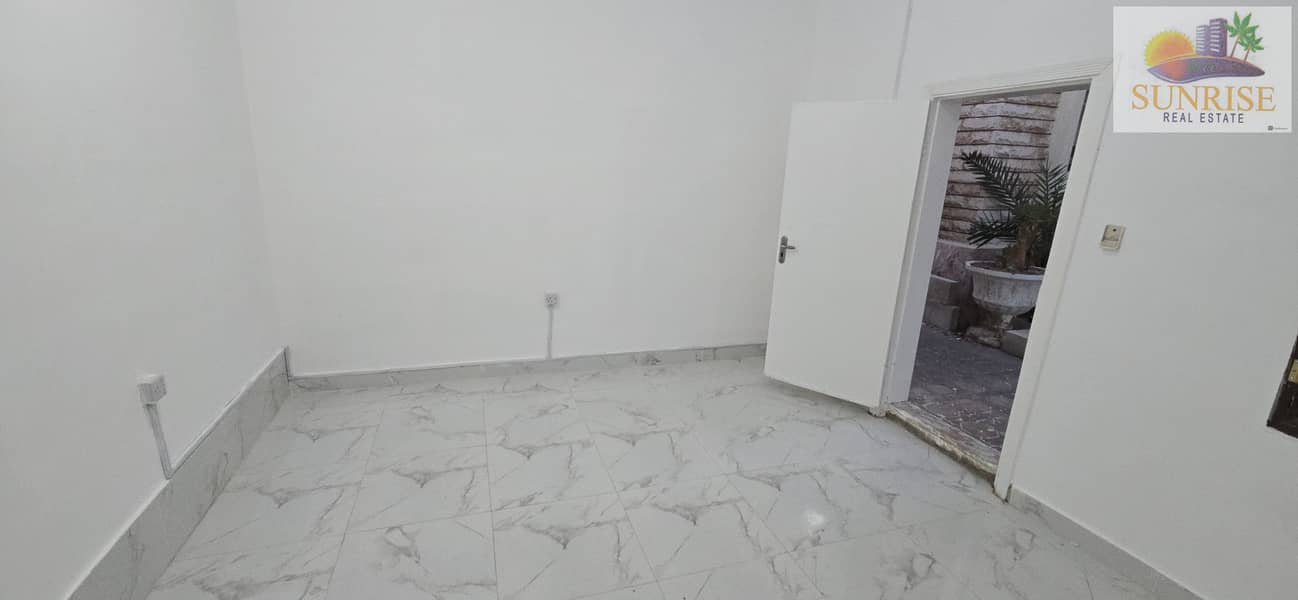 9 1000541065. jpg