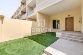 Modern and Bright Townhouse | Ready to Move In
