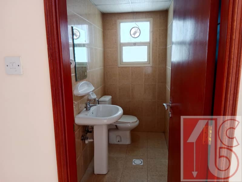 11 Bathroom 1. jpg
