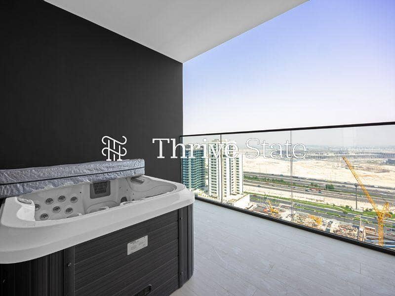 Large Layout | High Floor | Ready to Move Large Layout | High Floor | Ready to Move