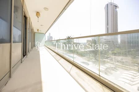 2 Bedroom Apartment for Rent in Dubai Marina, Dubai - Overlooking Sea View | Prime Location | Balcony