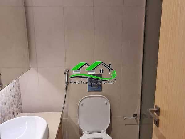 20 LtqG35E4wDZP8PYL4r4XISby2J7EGhCQpJsu2b9m. jpg